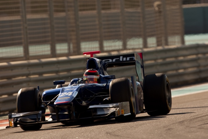 Photo: Max Chilton - Carlin Motorsport - Dallara GP2/11 - Mecachrome