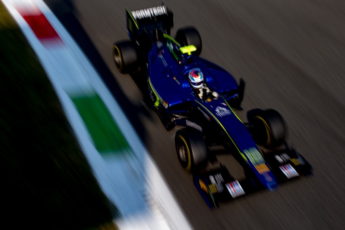Photo: Marvin Kirchhöfer - Carlin Motorsport - Dallara GP2/11 - Mecachrome