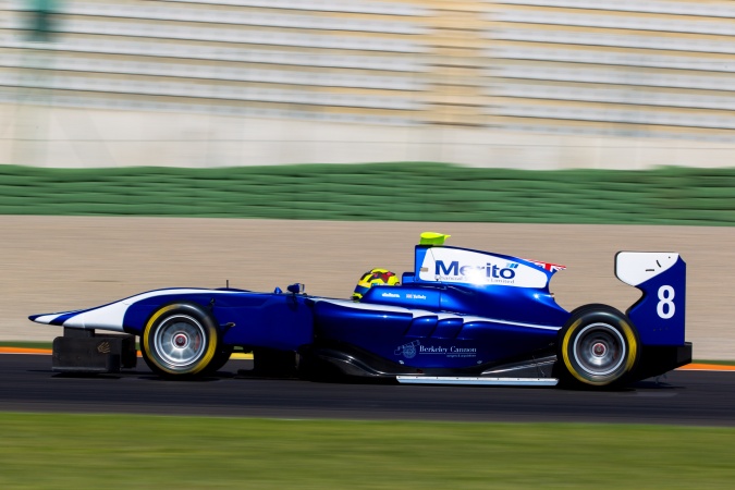 Photo: Nick Yelloly - Carlin Motorsport - Dallara GP3/13 - AER