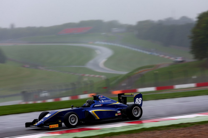Photo: Sun Yue Yang - Carlin Motorsport - Tatuus MSV F3-016 - Cosworth