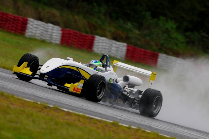 Photo: Rodrigo Gonzalez - Cesário Fórmula - Dallara F308 - Berta