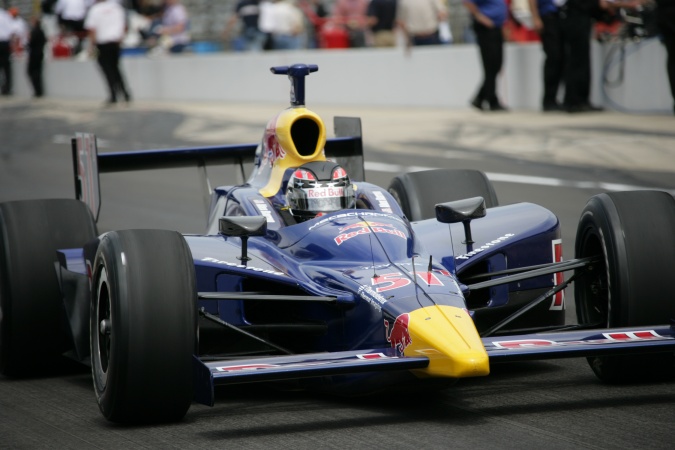 Photo: Alex Barron - Cheever Racing - Dallara IR-05 - Toyota