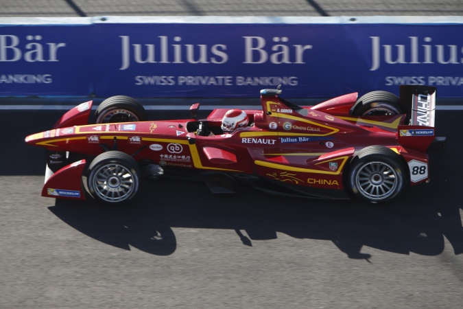 Photo: Antonio Garcia - China Racing - Spark SRT 01E - McLaren