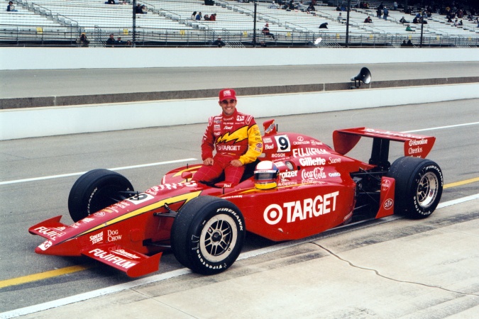 Photo: Juan Pablo Montoya - Chip Ganassi Racing - G-Force GF05 - Oldsmobile