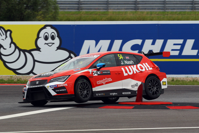 Photo: James Nash - Craft-Bamboo Racing - Seat Leon Cup Racer TCR