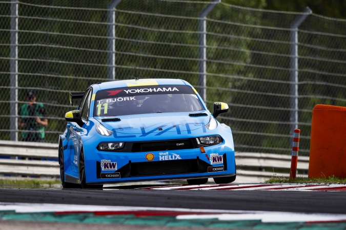Photo: Thed Björk - Cyan Racing - Lynk & Co 03 TCR