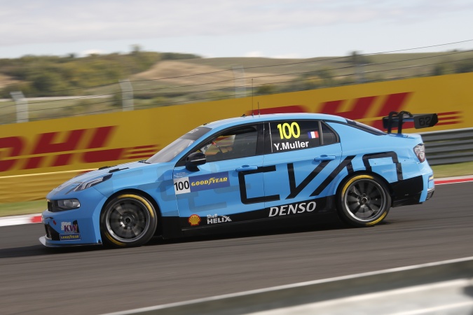 Photo: Yvan Muller - Cyan Racing - Lynk & Co 03 TCR