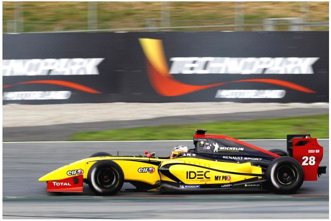 Photo: Arthur Pic - DAMS - Dallara FR35-12 - Renault