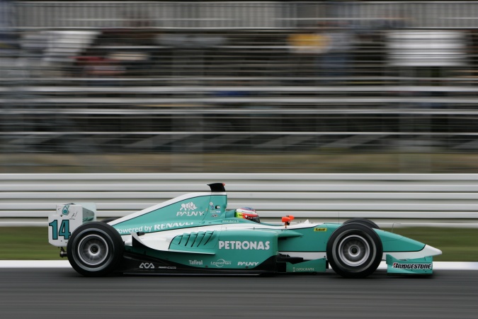 Photo: Jose Maria Lopez - DAMS - Dallara GP2/05 - Renault