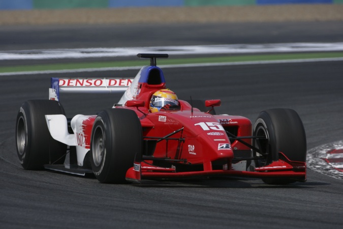 Photo: Franck Perera - DAMS - Dallara GP2/05 - Renault