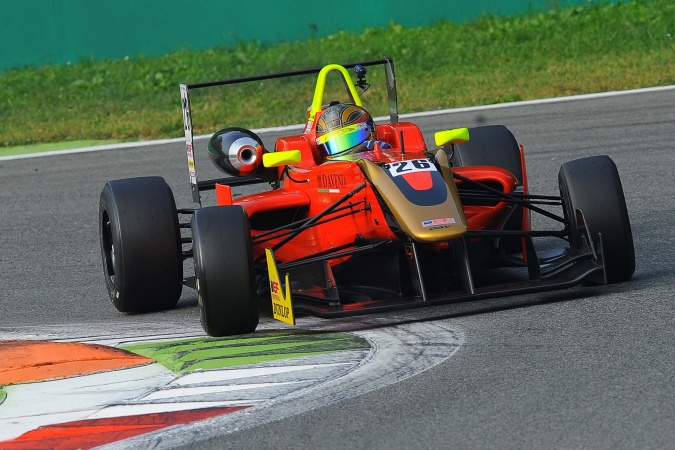 Photo: Kevin Giovesi - Dav Racing - Dallara F312 - Toyota