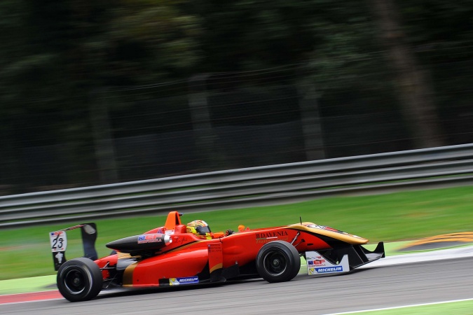 Photo: Ling Kang - Dav Racing - Dallara F312 - Toyota