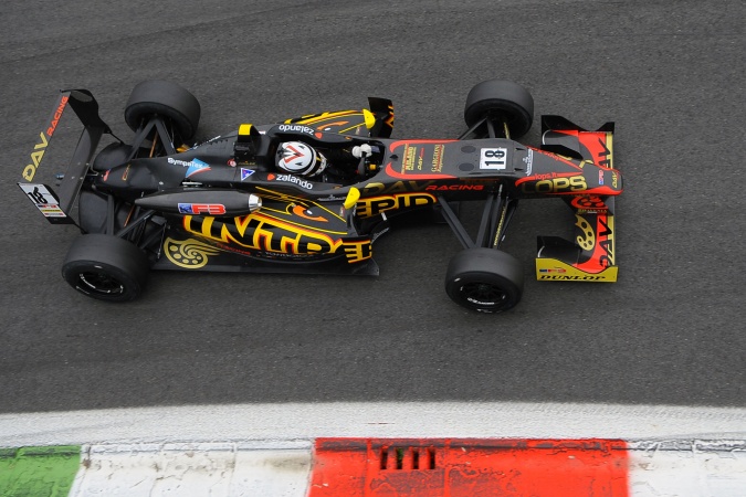 Photo: Nicolas Pohler - Dav Racing - Dallara F312 - Toyota