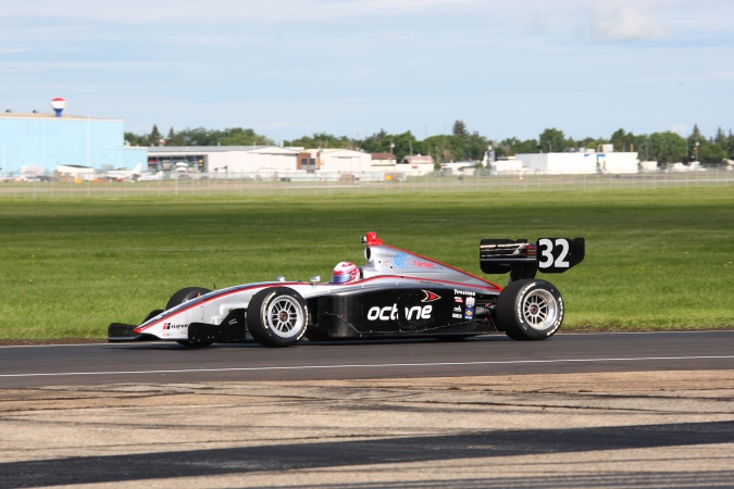 Photo: Stefan Rzadzinski - Davey Hamilton Racing - Dallara IP2 - Infiniti