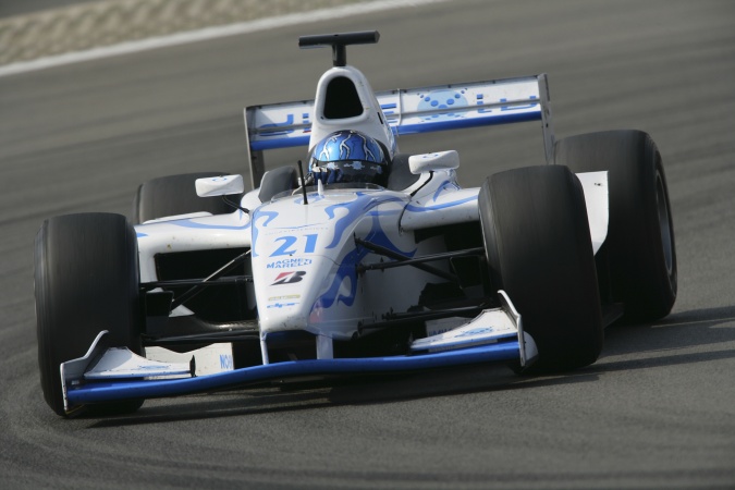 Photo: Clivio Piccione - David Price Racing - Dallara GP2/05 - Renault