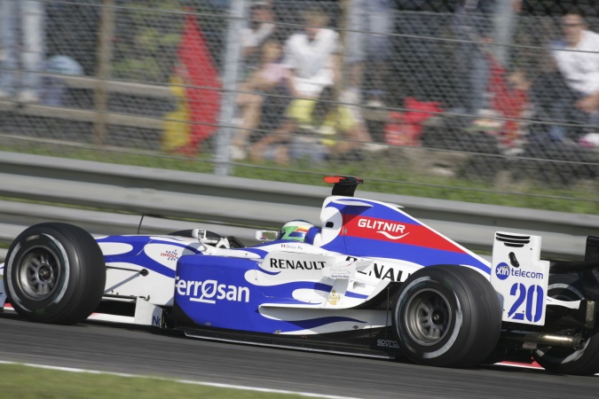 Photo: Olivier Pla - David Price Racing - Dallara GP2/05 - Renault