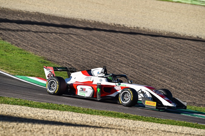 Photo: Ian Geoffrey Rodriguez - DR Formula - Tatuus F3 T-318 - Alfa Romeo