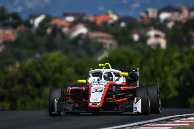 Photo: Joshua Dürksen - Drivex - Dallara F320 - HWA Mercedes