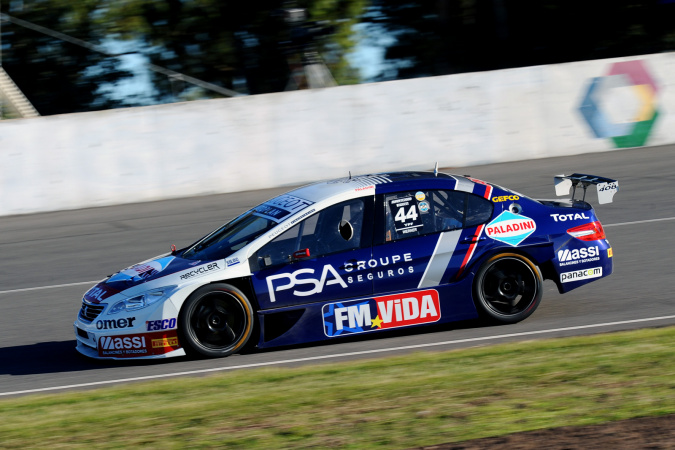 Photo: Mariano Werner - DTA Racing - Peugeot 408 RPE V8