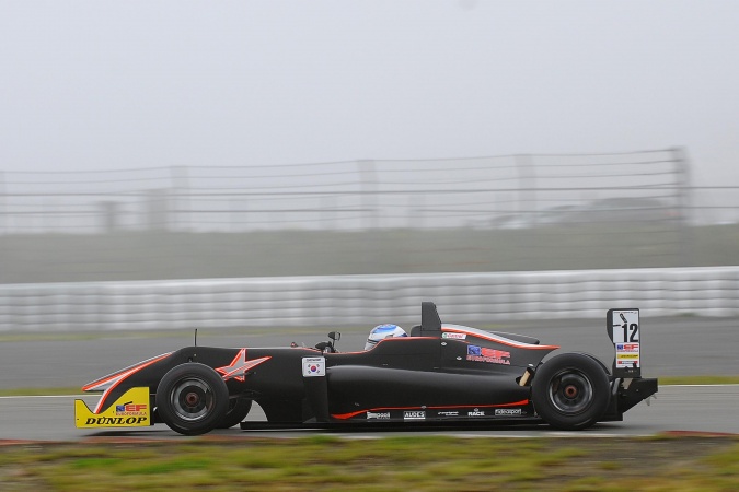 Photo: Chewon Lim - EmiliodeVillota Motorsport - Dallara F312 - Toyota