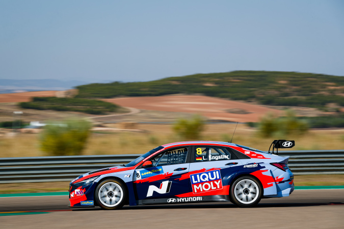 Photo: Luca Engstler - Engstler Motorsport - Hyundai Elantra N TCR