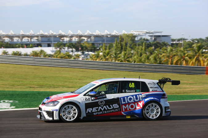 Photo: Filipe Clemente de Souza - Engstler Motorsport - Volkswagen Golf GTI TCR