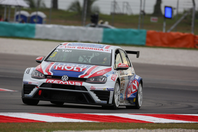 Photo: Andy Cheuk Wai Yan - Engstler Motorsport - Volkswagen Golf GTI TCR