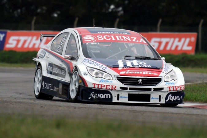 Photo: Lucas Colombo Russell - Escudería FE - Peugeot 408 RPE V8