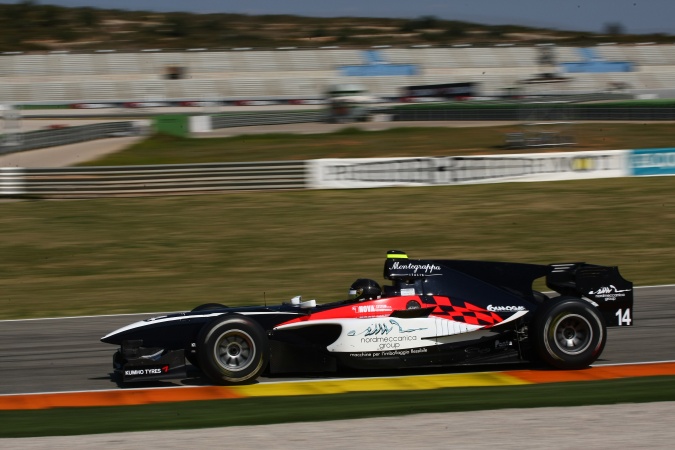 Photo: Antonio Spavone - Euronova Racing - Lola B05/52 - Zytek