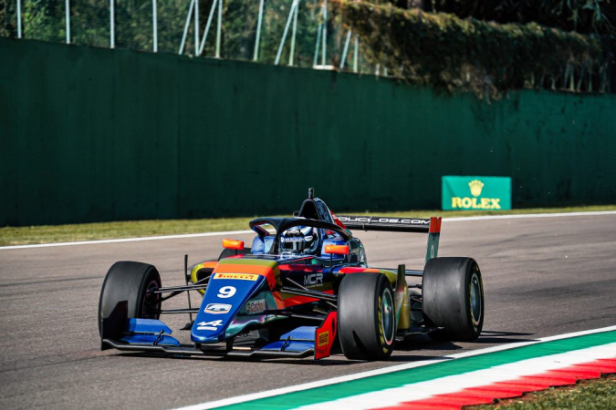 Photo: Alexandre Bardinon - FA Racing / MP - Tatuus F3 T-318 - Alpine