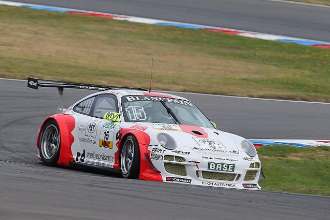 Photo: Sven Dolenc - Fach Auto Tech - Porsche 911 GT3 R (997)