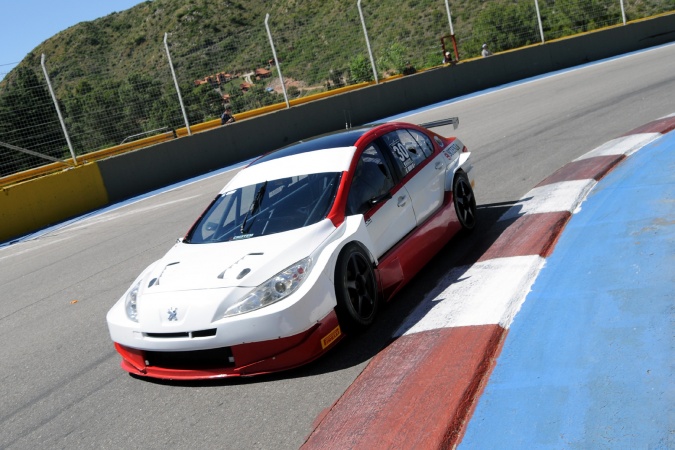 Photo: Esteban Gini - Fineschi Racing - Peugeot 408 RPE V8