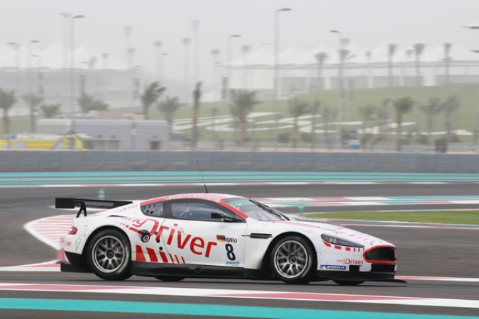 Photo: Stefan Mücke - Fischer Racing - Aston Martin DBR9
