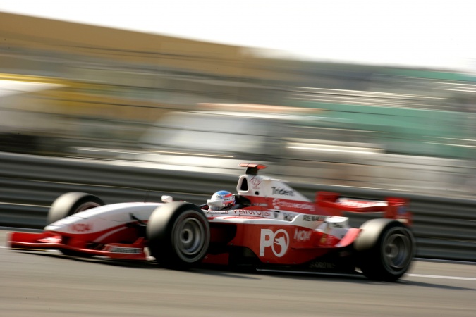 Photo: Adam Carroll - Fisichella Motor Sport - Dallara GP2/05 - Renault