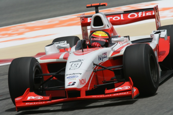 Photo: Antonio Pizzonia - Fisichella Motor Sport - Dallara GP2/05 - Renault