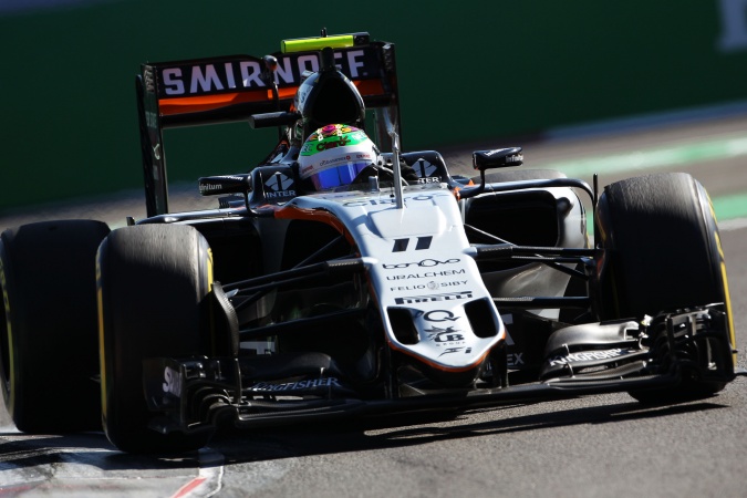 Photo: Sergio Perez Mendoza - Force India - Force India VJM09 - Mercedes