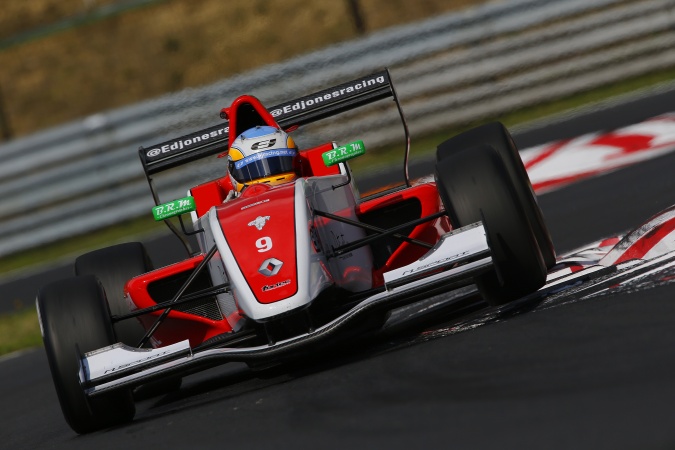 Photo: Edward Jones - Fortec Motorsport - Tatuus FR 2.0-13 - Renault