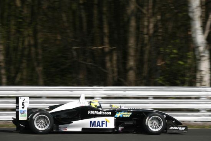 Photo: Sebastian Hohenthal - Fortec Motorsport - Dallara F305 - AMG Mercedes