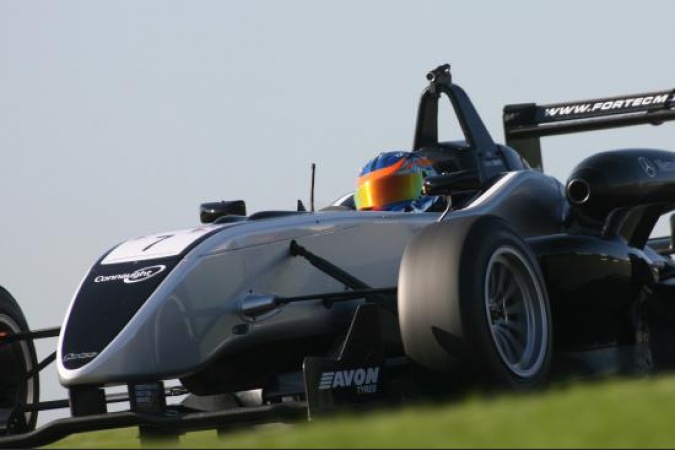 Photo: Dean Smith - Fortec Motorsport - Dallara F308 - AMG Mercedes
