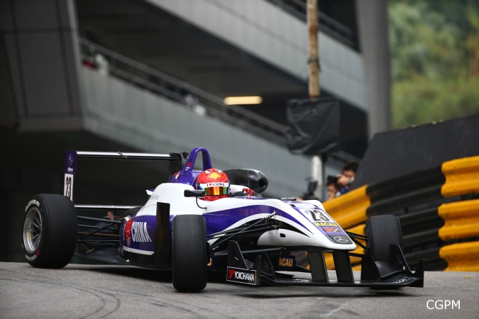 Photo: Martin Cao - Fortec Motorsport - Dallara F312 - AMG Mercedes