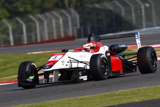 Photo: Luis Felipe Derani - Fortec Motorsport - Dallara F312 - AMG Mercedes