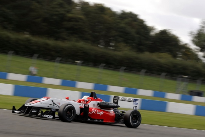 Photo: Alex Lynn - Fortec Motorsport - Dallara F312 - AMG Mercedes