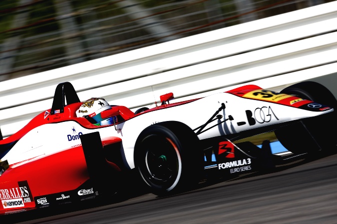 Photo: Félix Juan, IV. Serrallés - Fortec Motorsport - Dallara F312 - AMG Mercedes