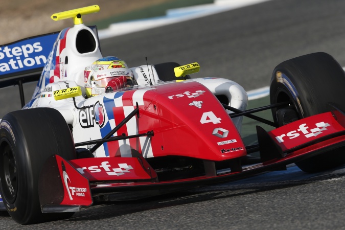 Photo: Oliver Rowland - Fortec Motorsport - Dallara FR35-12 - Renault