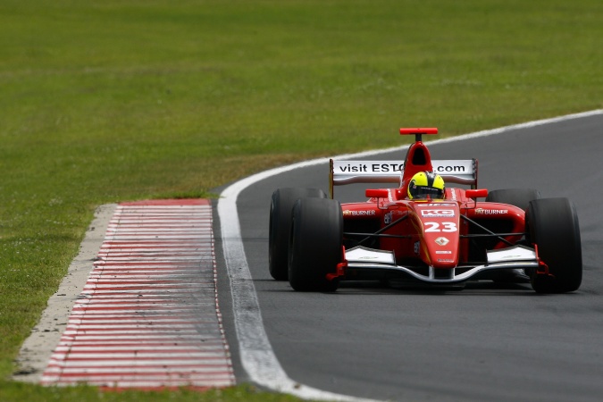 Photo: Sten Pentus - Fortec Motorsport - Dallara T08 - Renault