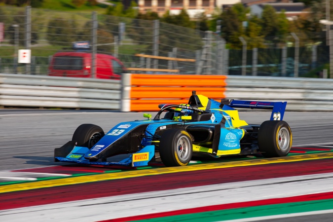 Photo: Gillian Henrion - Gillian Track Events - Tatuus F3 T-318 - Alfa Romeo