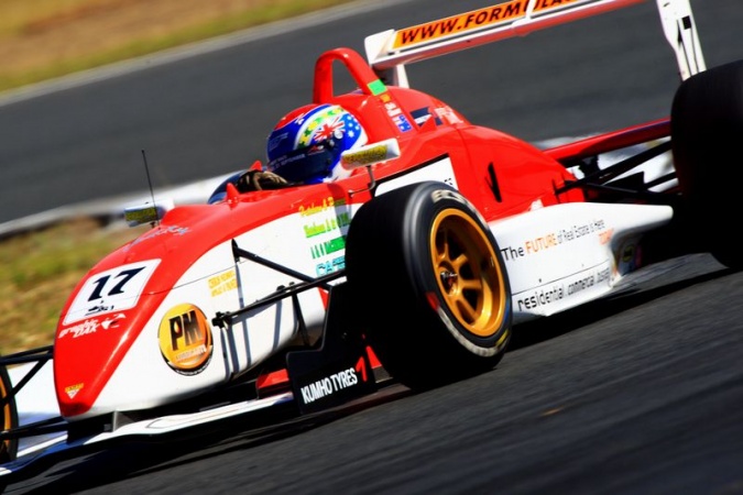 Photo: Chris Gilmour - Gilmour Racing - Dallara F302 - Spiess Opel