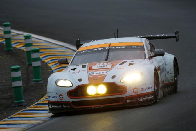 Photo: Jamie Campell-WalterRoald GoetheStuart Hall - Gulf Racing - Aston Martin V8 Vantage GT2