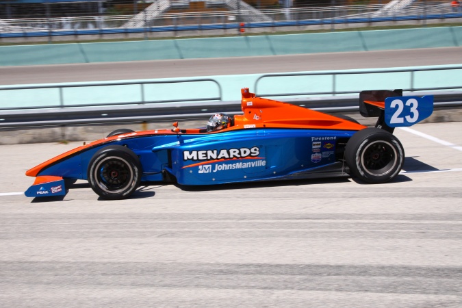 Photo: Logan Gomez - Guthrie Racing - Dallara IP2 - Infiniti