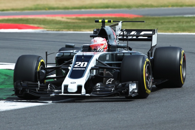 Photo: Kevin Magnussen - Haas F1 Team - Haas VF-17 - Ferrari